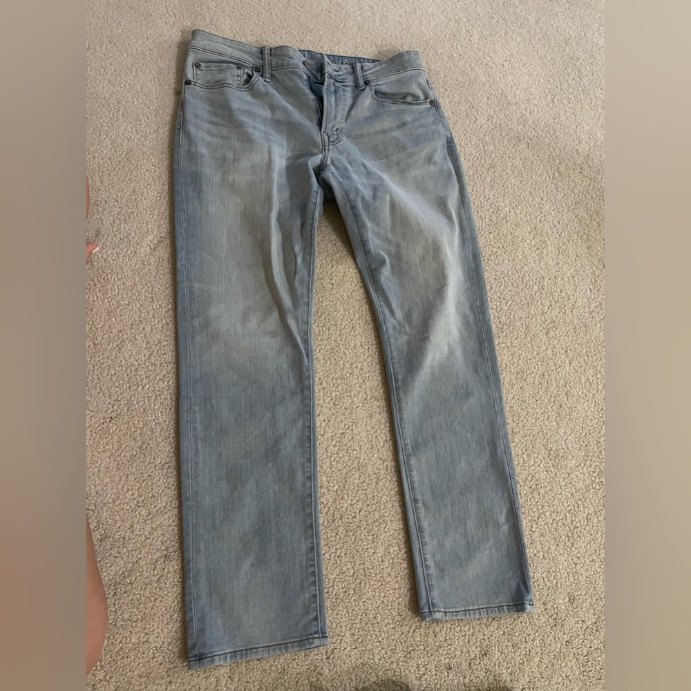 American Eagle Lightwash Mens Jeans